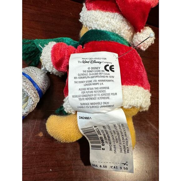 Disney Store 2001 Winnie The Pooh Holiday Stocking & Bell Mini Plush Ornament - Picture 4 of 6